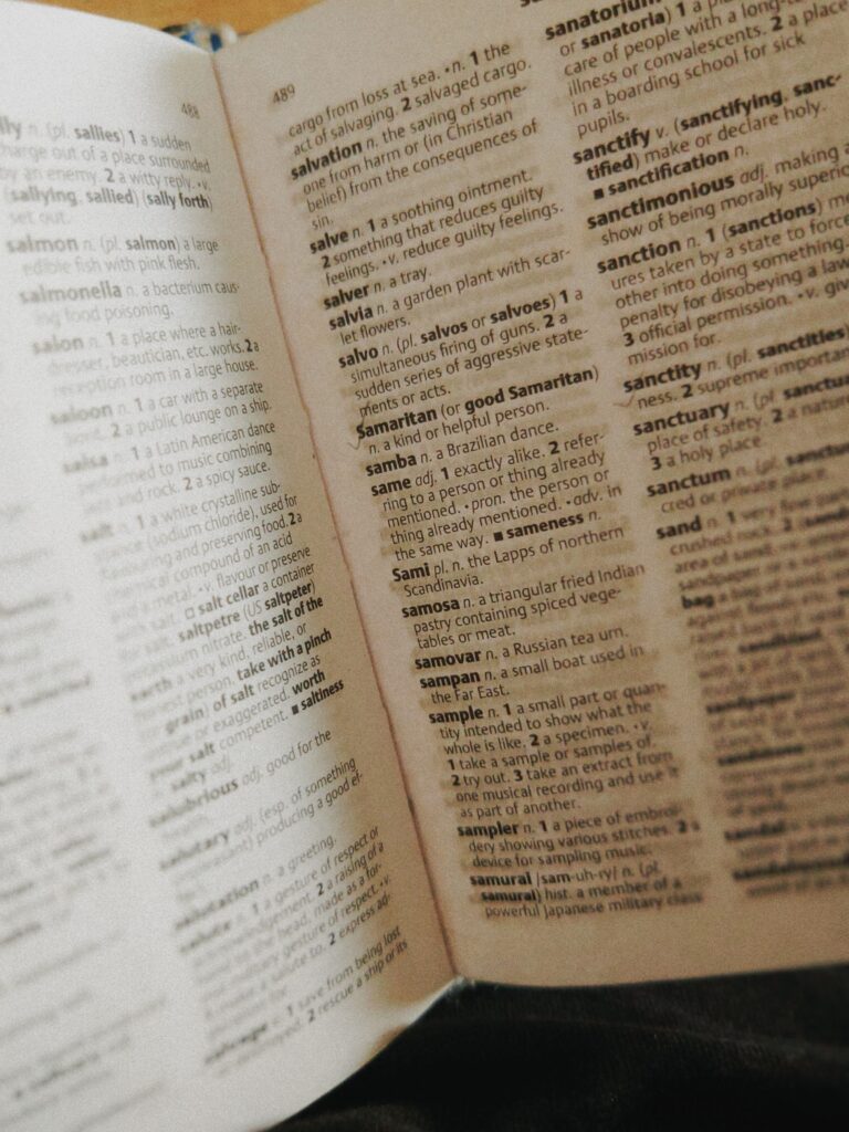 dictionary Oxford mini | Vocabulary book, Dictionary words, Oxford ...